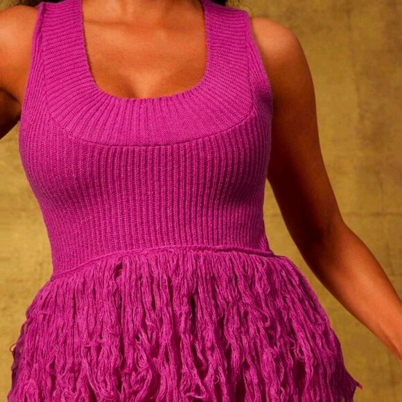 Vixey Berry Fringe Top - Picture 1 of 4